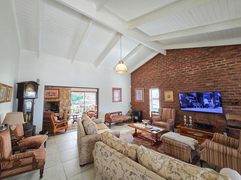 3 Bedroom Property for Sale in Stilbaai Wes Western Cape